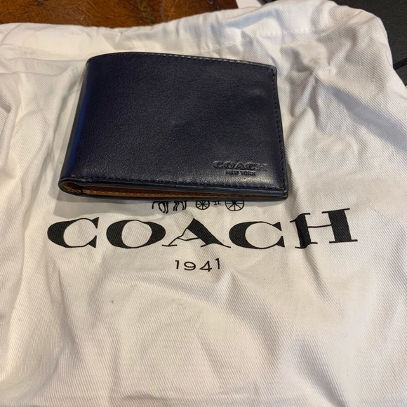Brand new not used Coach wallet. #wallet #coach - Picture 2 of 6